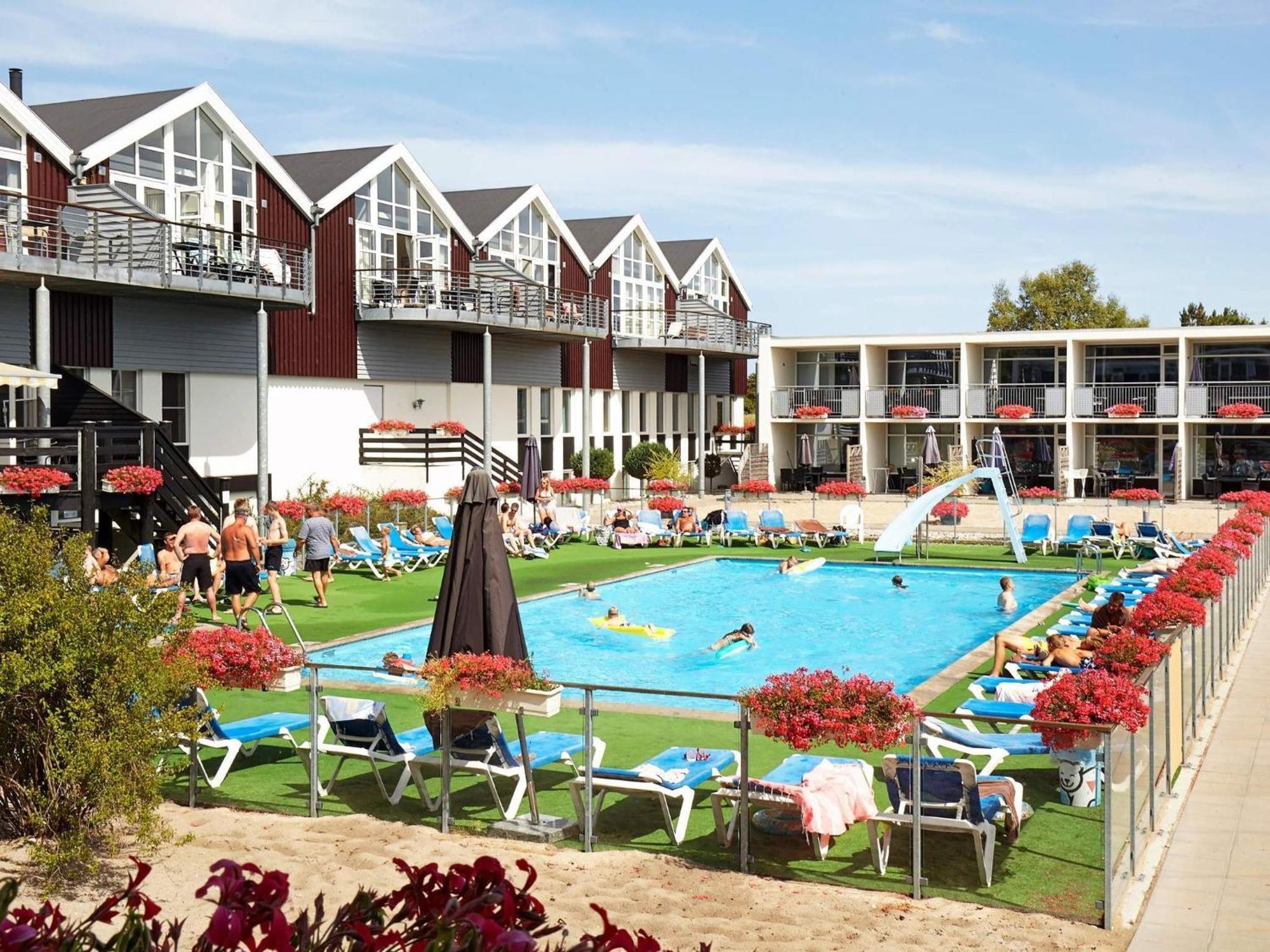 6 Person Holiday Home On A Holiday Park In Glesborg Εξωτερικό φωτογραφία